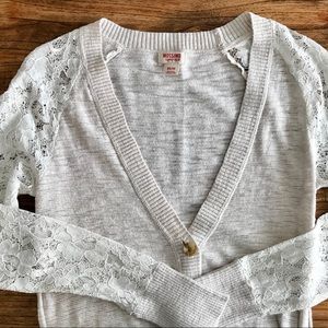 Mossimo Neutral Sweater/Cardigan ✨